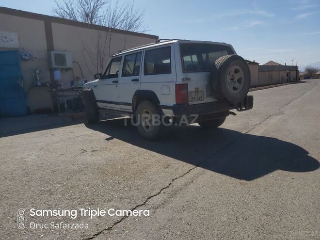 Jeep Cherokee 1993, 345,000 km - 2.5 l - Naxçıvan