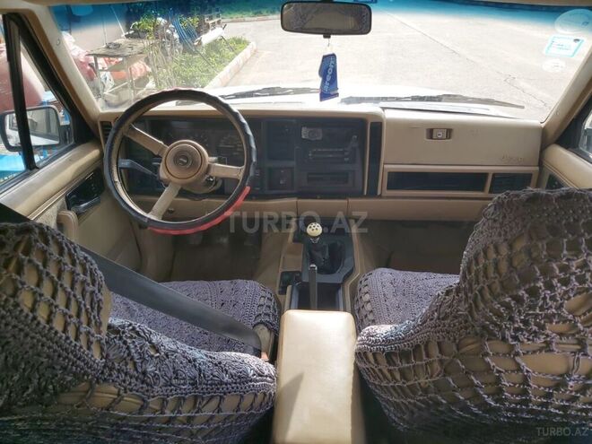 Jeep Cherokee 1993, 345,000 km - 2.5 l - Naxçıvan