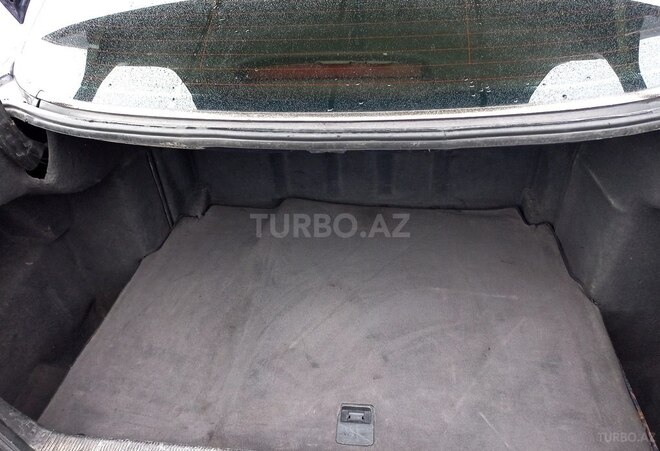 Mercedes E 220 2000, 554,750 km - 2.2 l - Astara