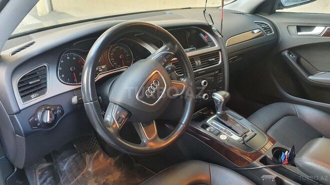 Audi A4 2013, 81,000 km - 1.8 l - Bakı