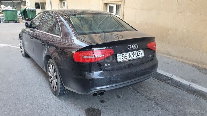 Audi A4 2013, 81,000 km - 1.8 l - Bakı