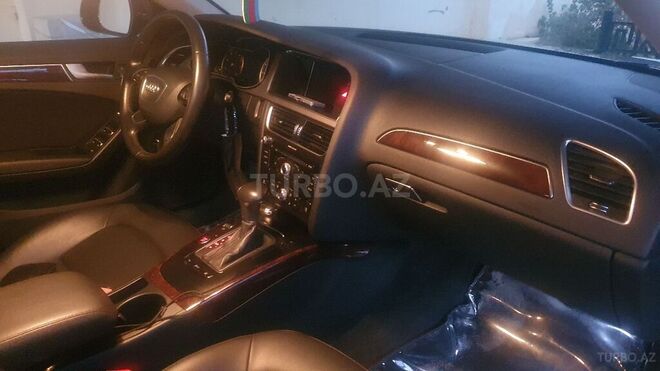 Audi A4 2013, 81,000 km - 1.8 l - Bakı