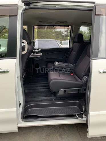 Nissan Serena 2012, 120,900 km - 2.0 l - Bakı