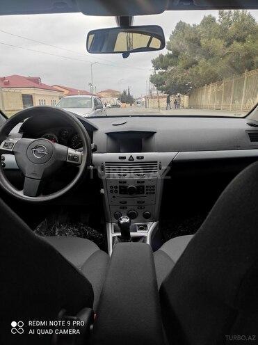 Opel Astra 2010, 162,650 km - 1.3 l - Bakı