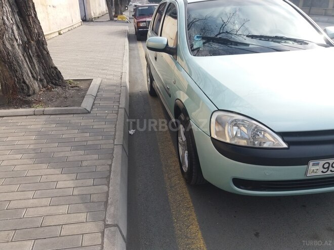 Opel Corsa 2001, 300,000 km - 1.2 l - Zaqatala