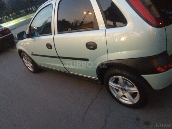 Opel Corsa 2001, 300,000 km - 1.2 l - Zaqatala