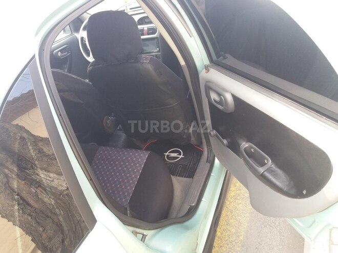 Opel Corsa 2001, 300,000 km - 1.2 l - Zaqatala