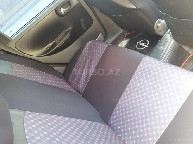 Opel Corsa 2001, 300,000 km - 1.2 l - Zaqatala