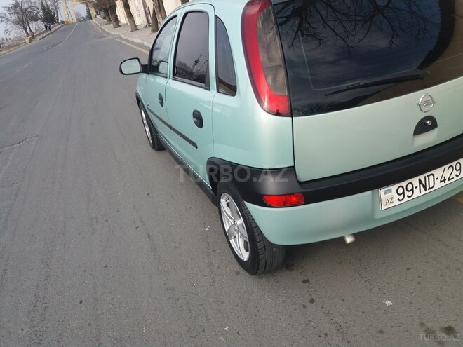 Opel Corsa 2001, 300,000 km - 1.2 l - Zaqatala