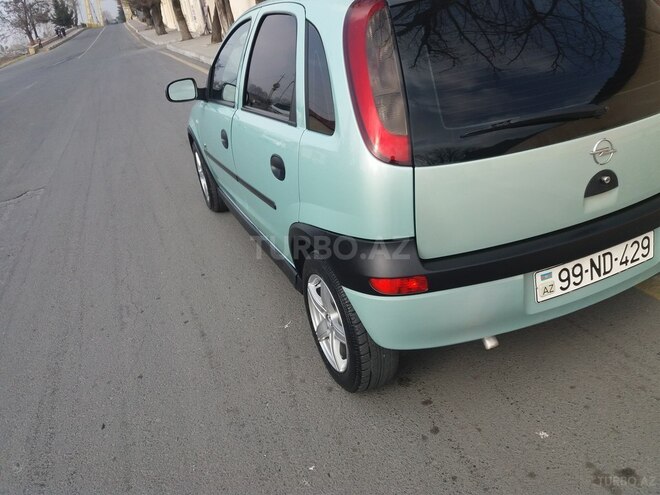 Opel Corsa 2001, 300,000 km - 1.2 l - Zaqatala