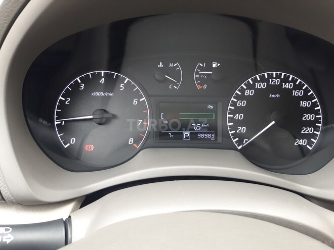 Nissan Tiida 2013, 98,800 km - 1.8 l - Bakı