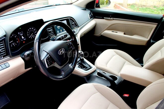 Hyundai Elantra 2018, 42,000 km - 1.4 l - Bakı