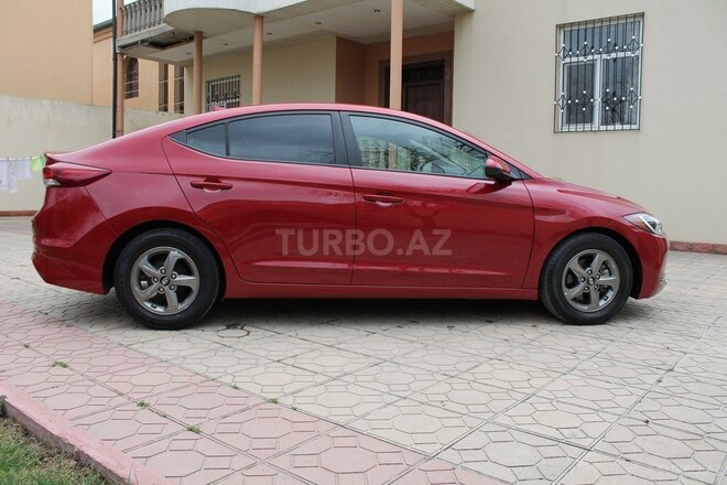 Hyundai Elantra 2018, 42,000 km - 1.4 l - Bakı