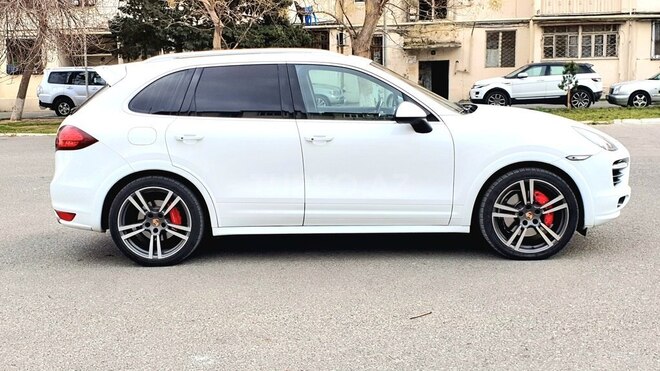 Porsche Cayenne GTS 2013, 92,500 km - 4.8 l - Bakı