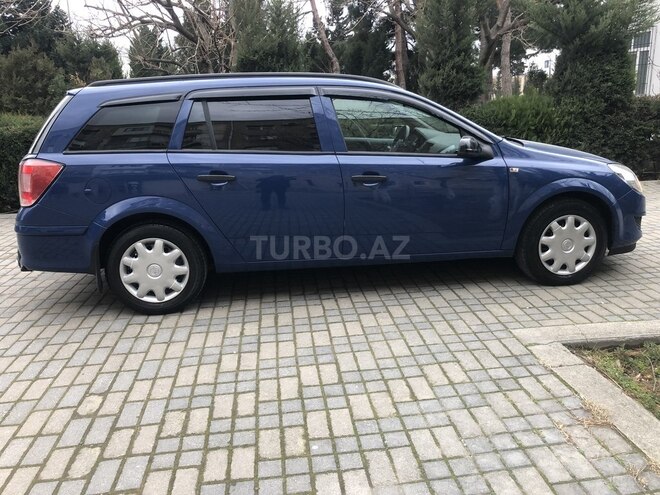 Opel Astra 2010, 140,000 km - 1.3 l - Sumqayıt