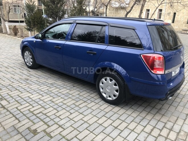 Opel Astra 2010, 140,000 km - 1.3 l - Sumqayıt