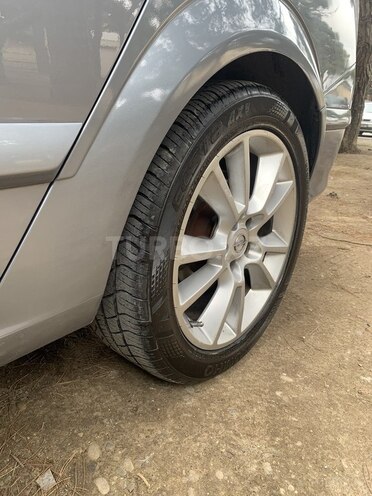 Opel Astra 2005, 238,000 km - 1.9 л - Bakı