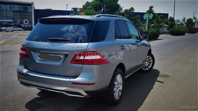 Mercedes  2015, 146,450 km - 2.1 l - Bakı