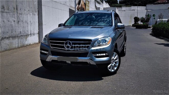 Mercedes  2015, 146,450 km - 2.1 l - Bakı