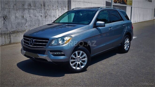 Mercedes  2015, 146,450 km - 2.1 l - Bakı