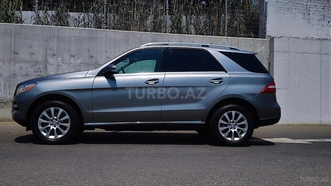 Mercedes  2015, 146,450 km - 2.1 l - Bakı