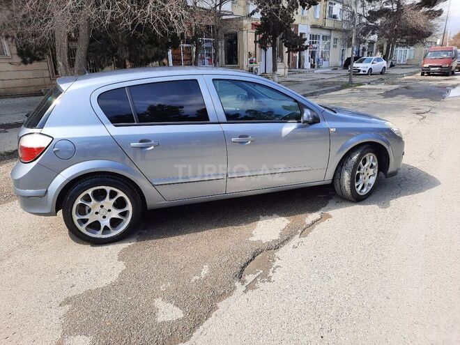 Opel Astra 2005, 198,000 km - 1.4 l - Sumqayıt