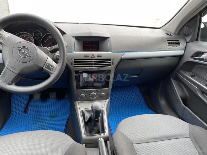 Opel Astra 2005, 198,000 km - 1.4 л - Bakı