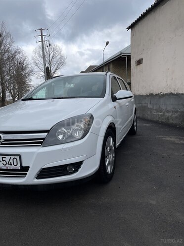 Opel Astra 2006, 170,000 km - 1.4 l - Gəncə