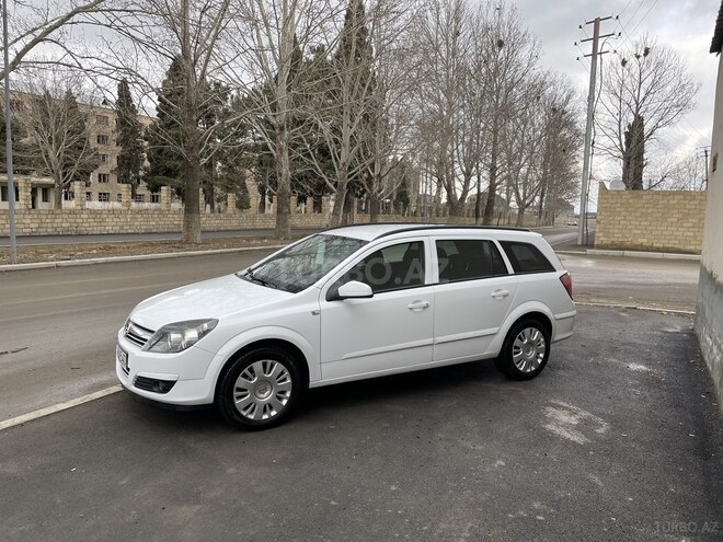 Opel Astra 2006, 170,000 km - 1.4 l - Gəncə