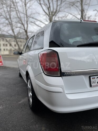 Opel Astra 2006, 170,000 km - 1.4 l - Gəncə