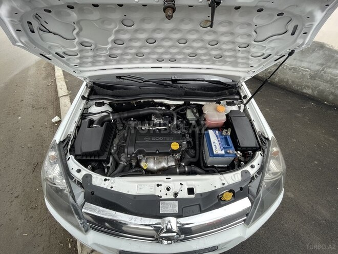 Opel Astra 2006, 170,000 km - 1.4 l - Gəncə