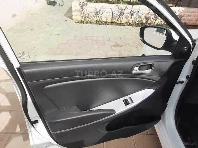 Hyundai Accent 2013, 189,000 km - 1.4 l - Bakı