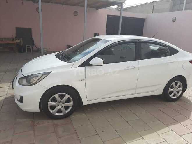 Hyundai Accent 2013, 189,000 km - 1.4 l - Bakı