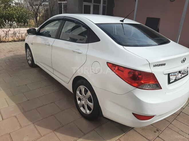 Hyundai Accent 2013, 189,000 km - 1.4 l - Bakı