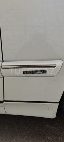 Mercedes E 320 2001, 212,300 km - 3.2 l - Bakı