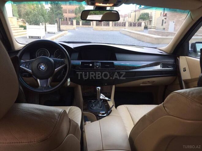 BMW 525 2005, 230,000 km - 2.5 l - Bakı