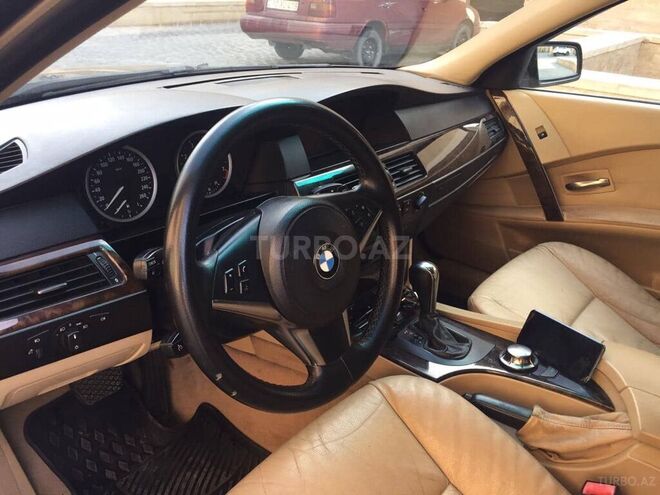 BMW 525 2005, 230,000 km - 2.5 l - Bakı