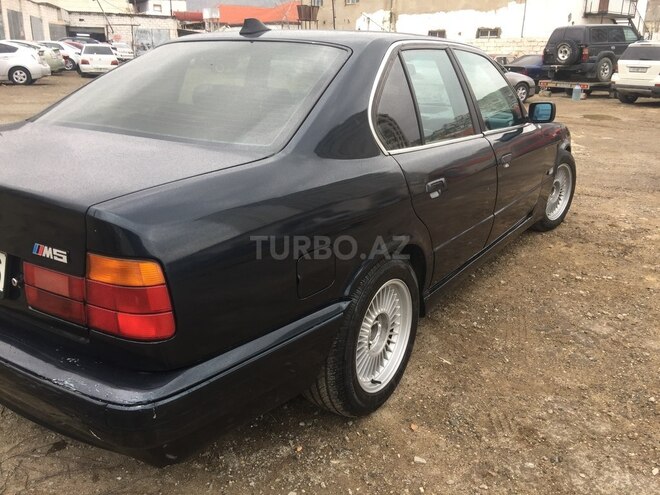 BMW 520 1995, 315,000 km - 2.0 l - Bakı