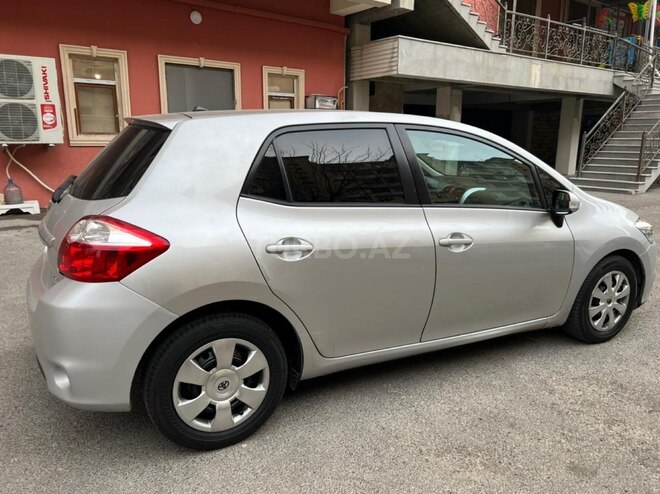 Toyota Auris 2010, 179,000 km - 1.4 l - Bakı