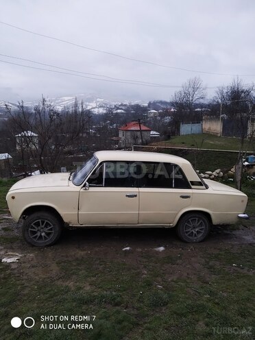 LADA (VAZ) 21011 1978, 650,000 km - 1.5 l - Quba