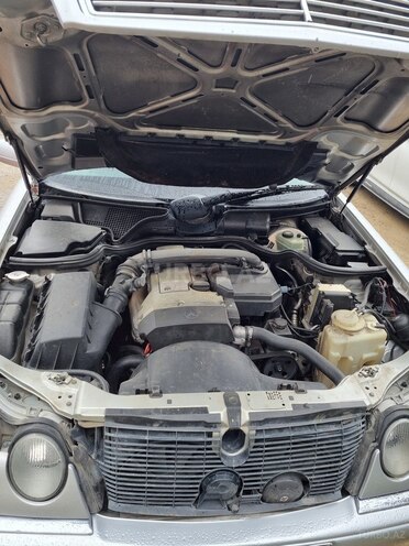 Mercedes E 230 1996, 490,000 km - 2.3 l - Bakı