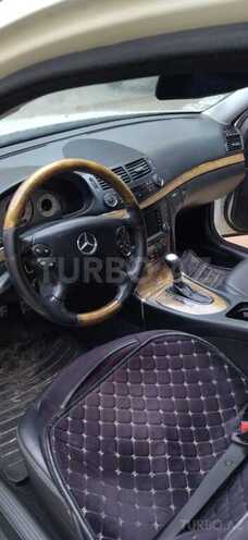 Mercedes E 350 2006, 237,000 km - 3.5 l - Bakı