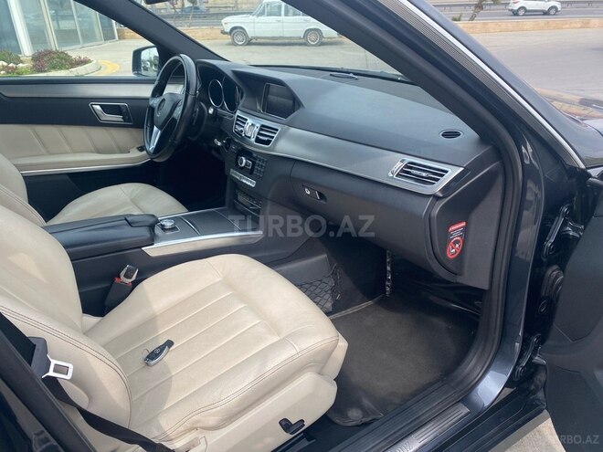Mercedes E 220 2014, 176,000 km - 2.2 л - Bakı