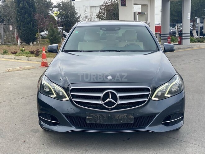 Mercedes E 220 2014, 176,000 km - 2.2 л - Bakı