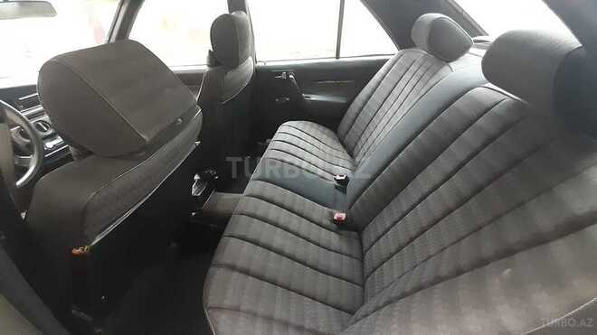 Mercedes 190 1992, 270,000 km - 1.8 l - Bakı