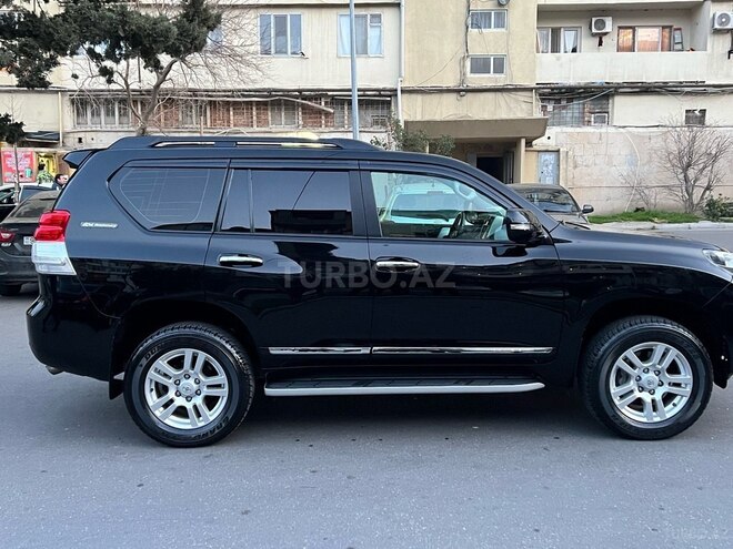 Toyota Prado 2011, 210,000 km - 4.0 л - Bakı