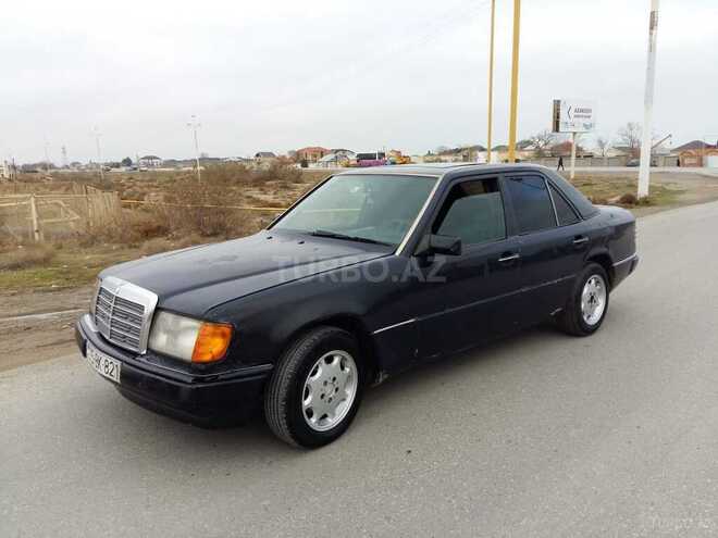 Mercedes E 200 1992, 254,136 km - 2.0 l - Sumqayıt