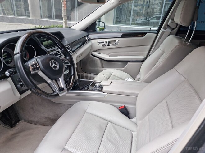 Mercedes E 350 2014, 218,000 km - 3.5 l - Bakı