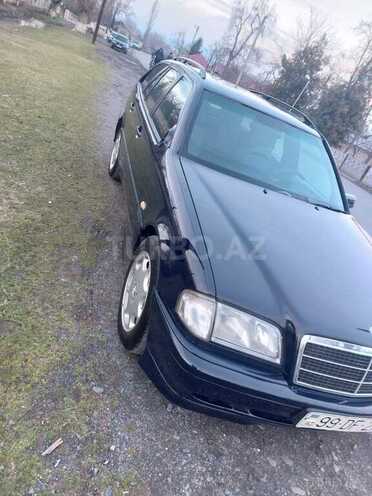 Mercedes C 200 1999, 404,000 km - 2.0 л - Zaqatala