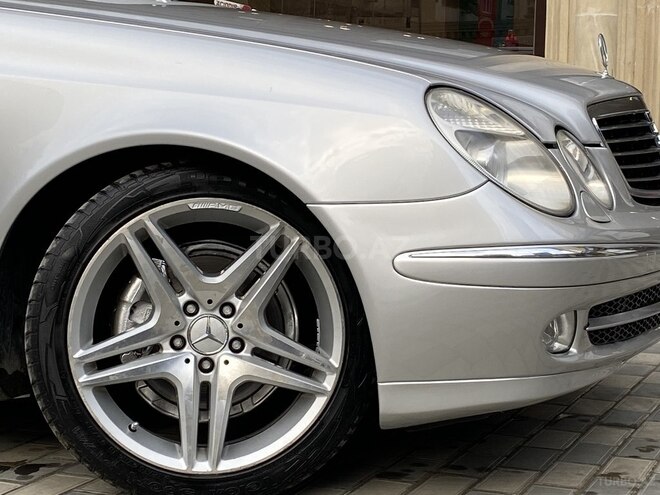 Mercedes E 240 2003, 230,000 km - 2.6 l - Bakı